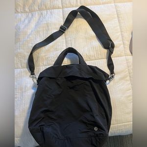 Lululemon on my level bag 19L